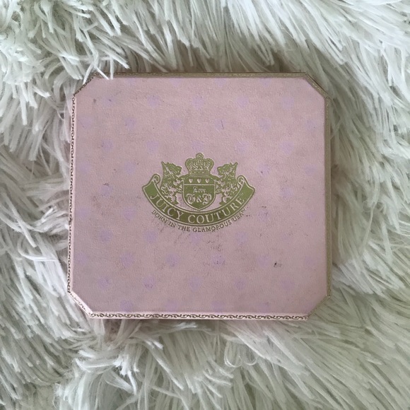 Juicy Couture strawberry bracelet - Picture 4 of 4